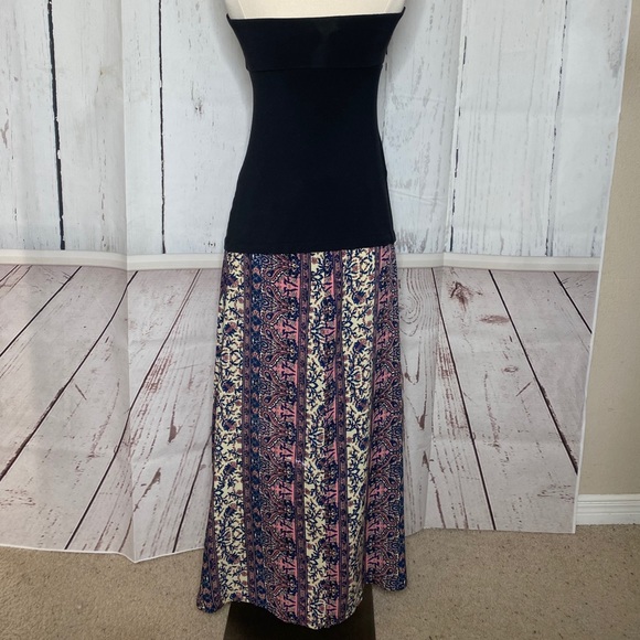 Floral Maxi Skirt - Picture 15 of 16